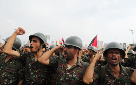 חות'ים (צילום: REUTERS/Khaled Abdullah)