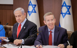 יוסי פוקס, בנימין נתניהו (צילום: מרק ישראל סלם, פלאש 90)