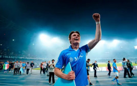 "מקבל כאן הרבה אהבה". סקוט מקטומיניי (צילום: רויטרס)