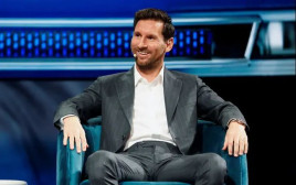 ליאו מסי באירוע החגיגי בו קיבל את מפתח העיר (צילום: רויטרס)