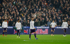 שחקן מנצ'סטר יונייטד ברונו פרננדש מאוכזב (צילום: רויטרס)