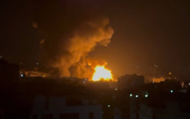 דיווחים על תקיפת בניין הפרלמנט האיראני (צילום: רשתות ערביות)