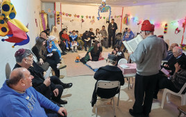 קבלת שבת במקלט (צילום: פרטי)