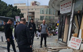 זירת נפילה בתל אביב  (צילום: שימוש לפי סעיף 27א')