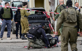 נפילה בקריית שמונה (צילום: רויטרס)
