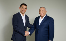 גדי איזנקוט, שאול מרידור (צילום: דוברות מפלגת ישר)