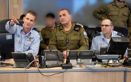 אייל זמיר ועומר טישלר (צילום: דובר צה"ל)