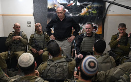 נתניהו וכ"ץ בלבנון  (צילום: חיים צח לע"מ)