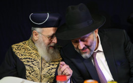 אריה דרעי והרב יצחק יוסף (צילום: יעקב כהן, פלאש 90)