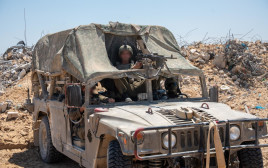 פעילות כוחות חטיבה 188 בדרום רצועת עזה, מזרחית לקו הצהוב (צילום: דובר צה"ל)