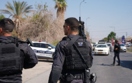 פיגוע בכביש 90 ליד כפר עוג'ה (צילום: משטרת ישראל)