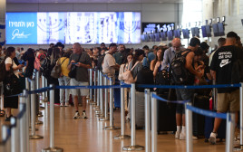 נתב"ג. יומיים אחרי ההשבתה  (צילום: אבשלום ששוני)