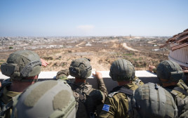 הרמטכ"ל, רא"ל אייל זמיר ומפקדי פיקוד הדרום ורצועת עזה בביקור ברצועה (צילום: דובר צהל)