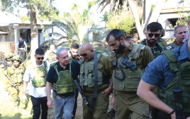 נתניהו בסיור בעוטף עזה (צילום: אבי אוחיון, לע"מ)