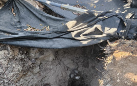 המנהרות בקלקיליה (צילום: דוברות המשטרה)