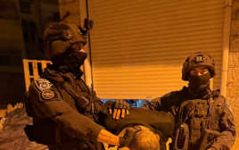 מעצר בחברון (צילום: דוברות המשטרה)