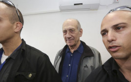 אהוד אולמרט בפתיחת הדיון המחודשת בפרשת טלנסקי  (צילום: גיל יוחנן, פול)