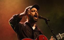 הזמר עמיר בניון (צילום: פלאש 90)