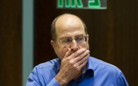 שר הביטחון משה יעלון (צילום: יונתן סינדל, פלאש 90)