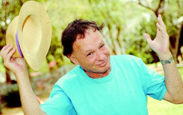 מוצי אביב (צילום: אלי דסה)