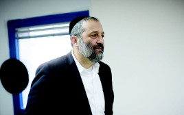 אריה דרעי (צילום: יונתן זינדל, פלאש 90)
