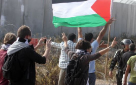דגל פלסטיני. ארכיון (צילום: איסאם רימאווי, פלאש 90)