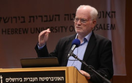 עמוס גלעד, ראש האגף המדיני-בטחוני במשרד הביטחון (צילום: ששון תירם)