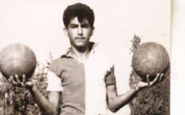 רפי לוי, חלוץ נבחרת ישראל בשנת 1960 (צילום: אסף קוטין)