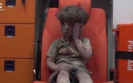 עומראן דקניש, הילד הסורי שנפצע בהתקפות על עירו (צילום: צילום מסך)