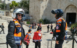ניסיון פיגוע דקירה בשער שכם