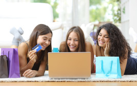 קניות באינטרנט, צילום אילוסטרציה