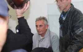 יהודה בן חמו, ראש עיריית כפר סבא בהארכת מעצרו (צילום: אבשלום ששוני)