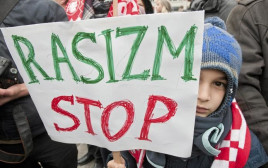 הפגנה נגד גזענות, פולין (צילום: רויטרס)