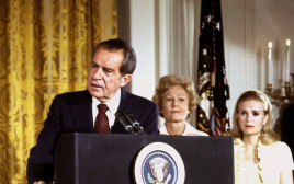 ריצ'רד ניקסון מודיע על התפטרותו  (צילום: רויטרס)