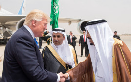 המלך סלמאן והנשיא טראמפ, ערב הסעודית (צילום: רויטרס)