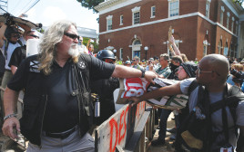 המהומות בוירג'יניה (צילום: רויטרס)