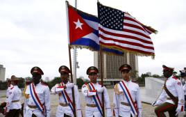 דגלי ארצות הברית וקובה (צילום: רויטרס)