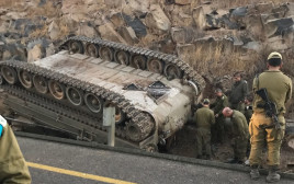 התהפכות תומ"ת, תאונת אימונים ברמת הגולן (צילום: ערן אליאני, מבצעי פיקוד צפון)