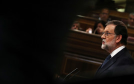 מריאנו ראחוי נואם בפרלמנט הספרדי (צילום: רויטרס)