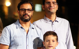 יאיר ישראל טוויל (מימין), הילד יאיר שטרן ודרור יאיר אסא (צילום: אריאל בשור)
