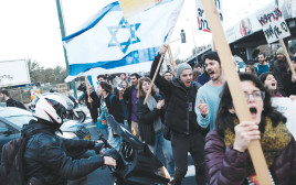 הפגנה נגד גירוש המסתננים (צילום: תומר נויברג, פלאש 90)