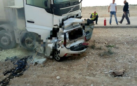 זירת התאונה בצומת בית הערבה (צילום: דוברות מד"א)