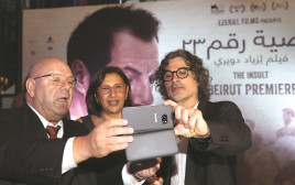 זיהאד דוויירי בהקרנת הבכורה של סרטו בביירות (צילום: AFP)