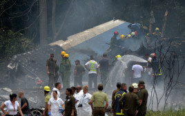 התרסקות מטוס בקובה (צילום: AFP)