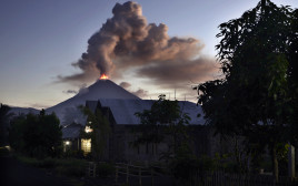 הר הגעש סופוטן (צילום: רויטרס)