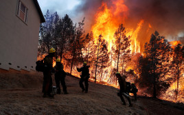 שריפת ענק בקליפורניה (צילום: רויטרס)