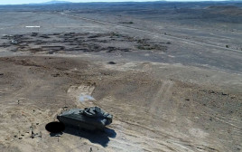 טיל גיל נורה מצריחון בלתי מאויש של נגמ"ש האיתן העתידי