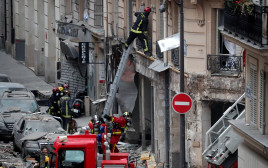 פיצוץ במאפייה בפריז (צילום: AFP)