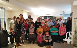 "כחברה יש לנו אחריות כלפי האחר". מסיבת חנוכה בקבוצת יבנה