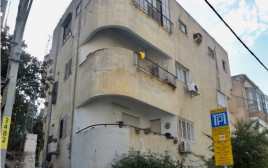 בניין ישן בתל אביב (צילום: אבשלום ששוני)